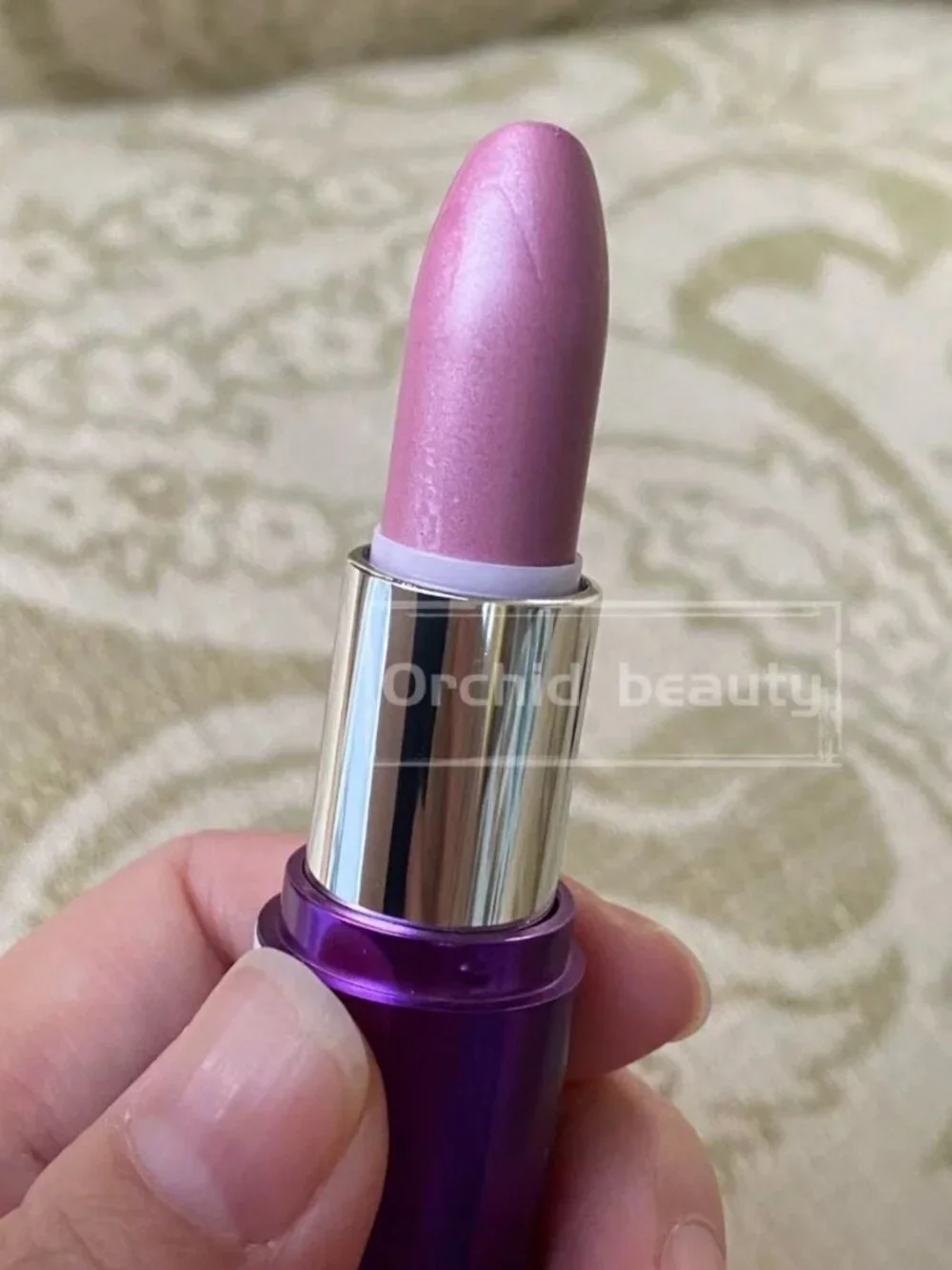 New COVERGIRL Moisture Renew Core Lipstick~Amazing Petal~Full Size 4.2 g/0.14 oz